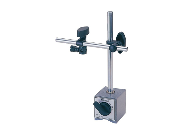 Magnetic Stands -- 7010S